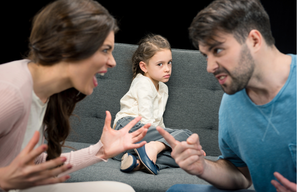 How Do I Know if One of My Parents Has Paranoid Personality Disorder
