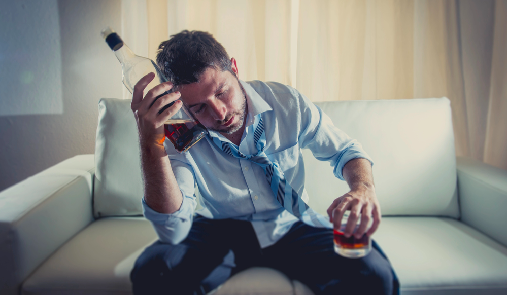 How Alcoholism Develops: A Psychiatrist’s Guide to Risk, Progression, and Recovery