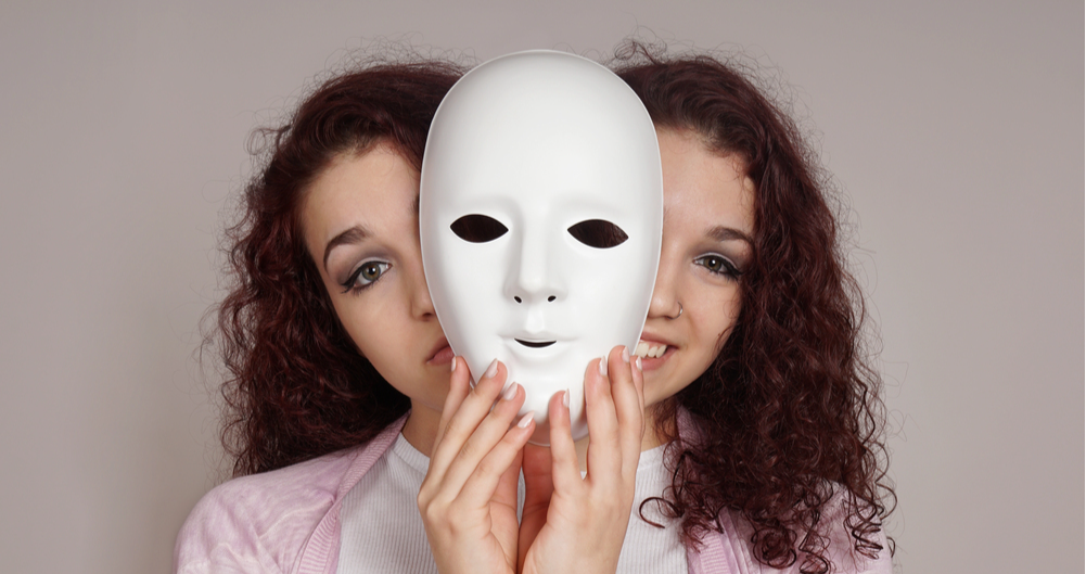 Bipolar Disorder With Psychotic Features vs. Schizoaffective Disorder, Bipolar Type: How Clinicians Tell Them Apart