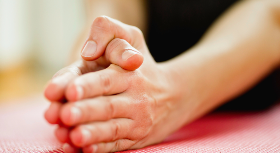 What Is Hot Yoga? A Psychiatrist’s Guide to Benefits, Risks, and Getting Started
