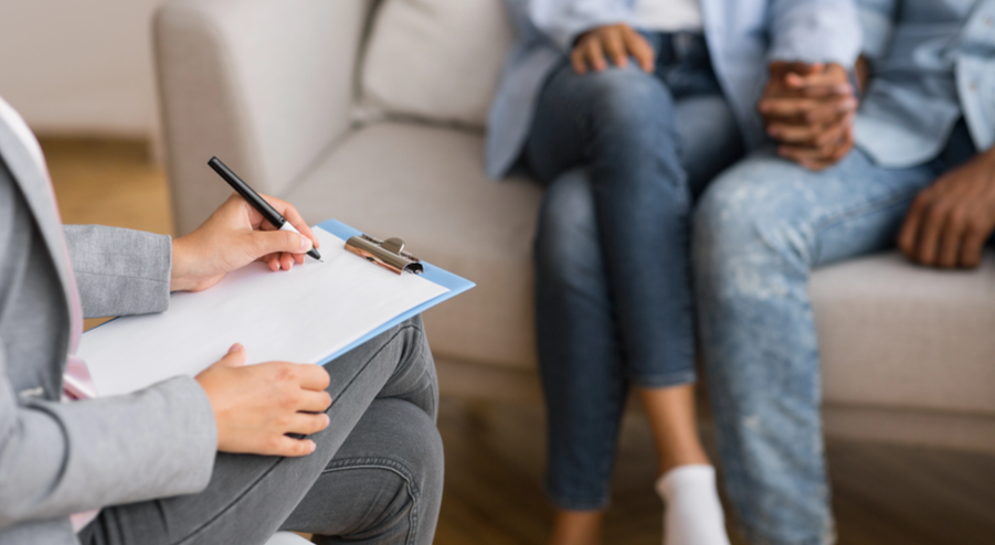 What Is a Licensed Marriage & Family Therapist (LMFT)?