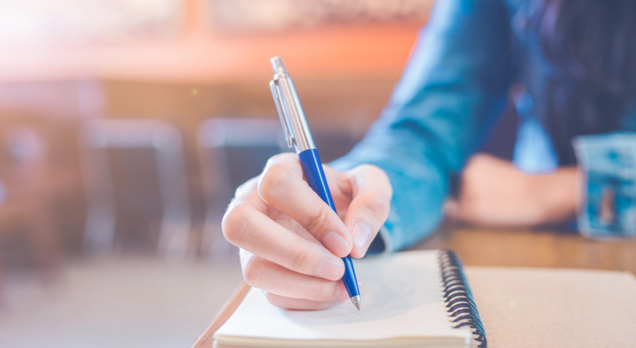 How Journaling Supports Mindfulness-Based Stress Reduction (MBSR)